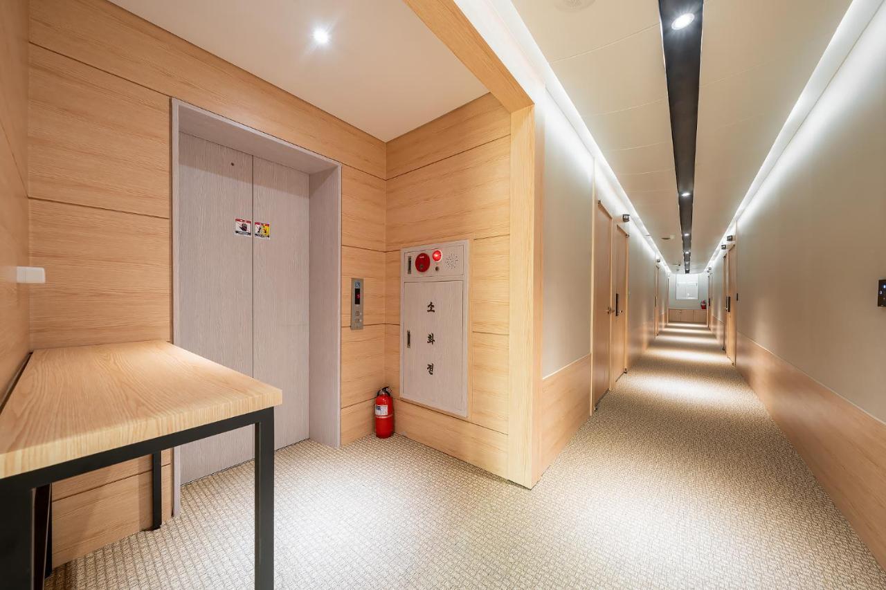 The Nox Hotel Suwon Exterior photo